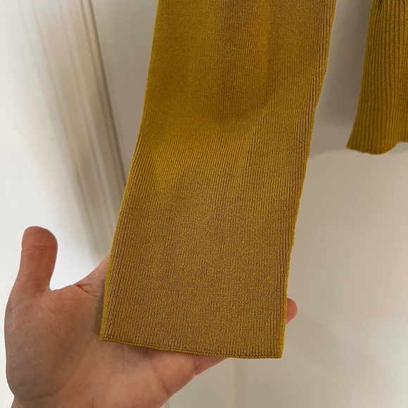 M.M. LaFleur Goldenrod Lange Cardigan - Picture 4 of 7
